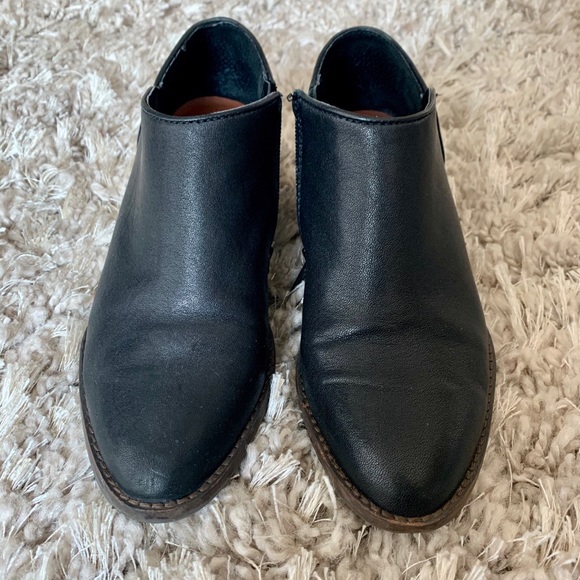 [SOLD] Lucky Brand Boots - ankle length - Picture 6 of 6